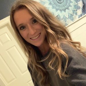 Meet your Posher, Keeley